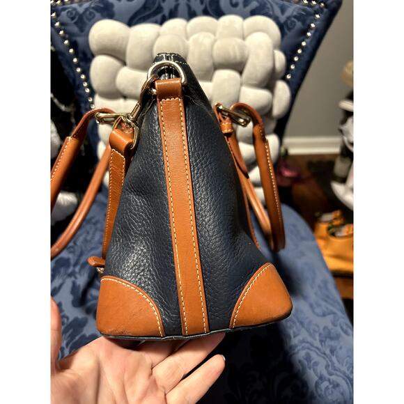 Vintage Dooney and Bourke Double Handle Satchel Navy and Tan - Picture 3 of 9